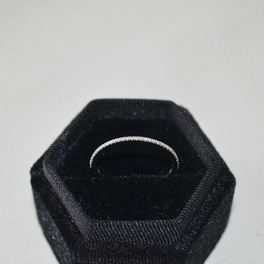 Churumbela de diamantes en oro blanco de 14k