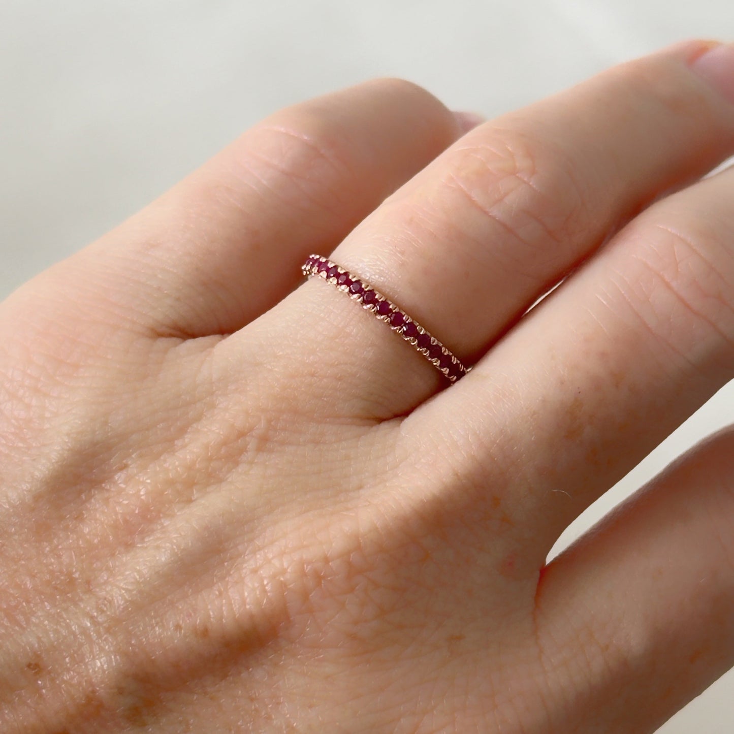 Churumbela de Rubíes en oro rosa de 14k