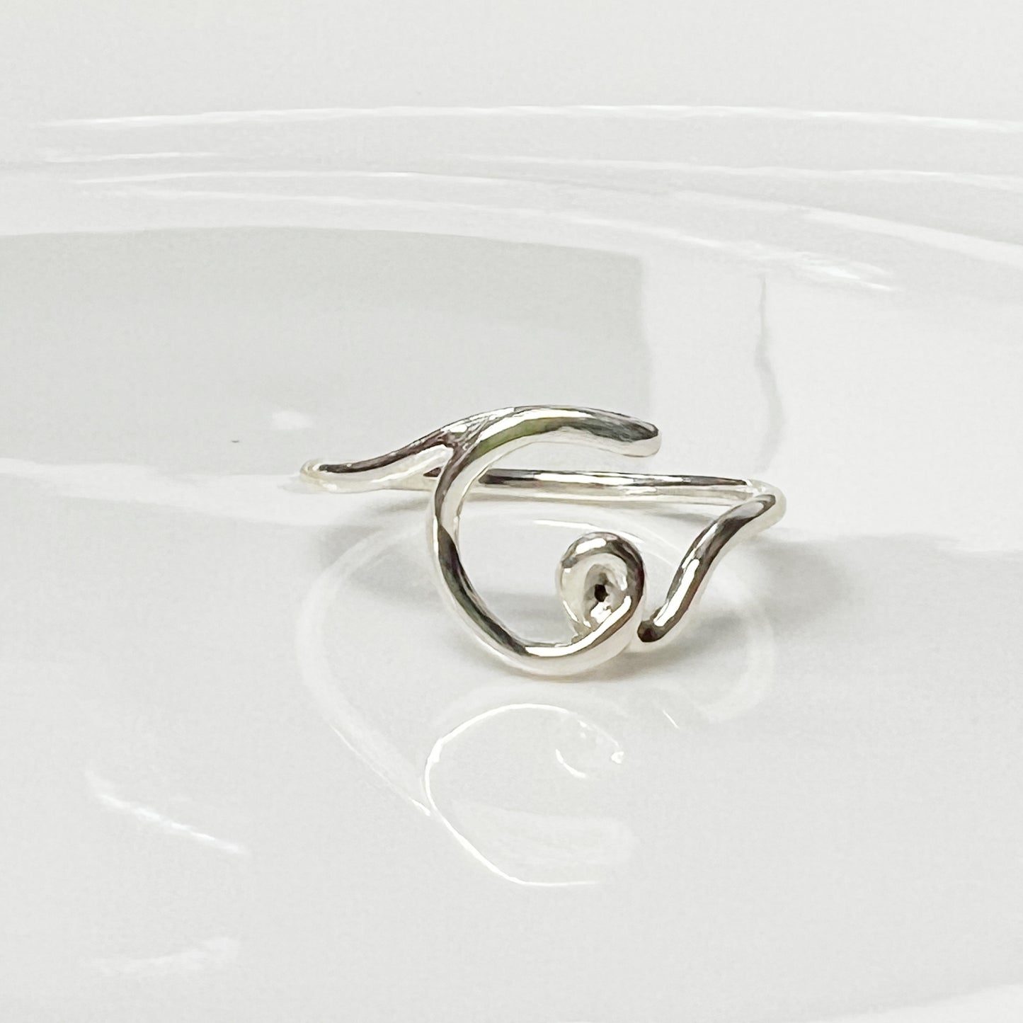 Anillo de plata inicial c