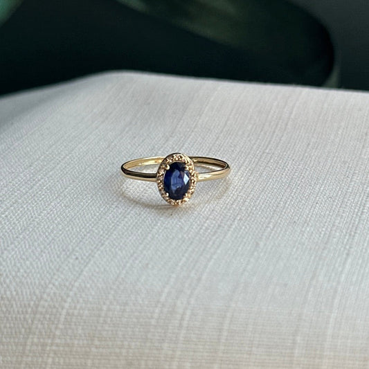 Anillo de Zafiro con halo de Diamantes