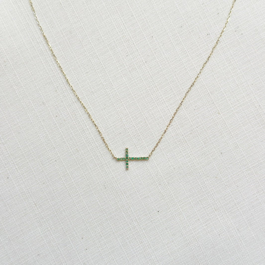 Cadena con cruz de Esmeraldas 14k