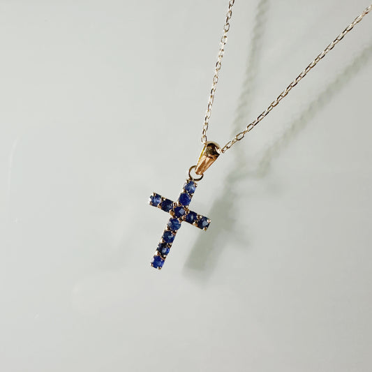 Cadena con Dije de cruz de zafiros