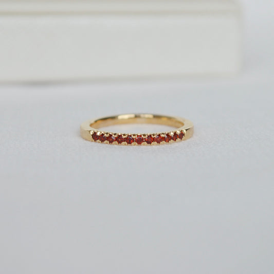 Churumbela de Granates en oro 14k piedra del mes de Enero